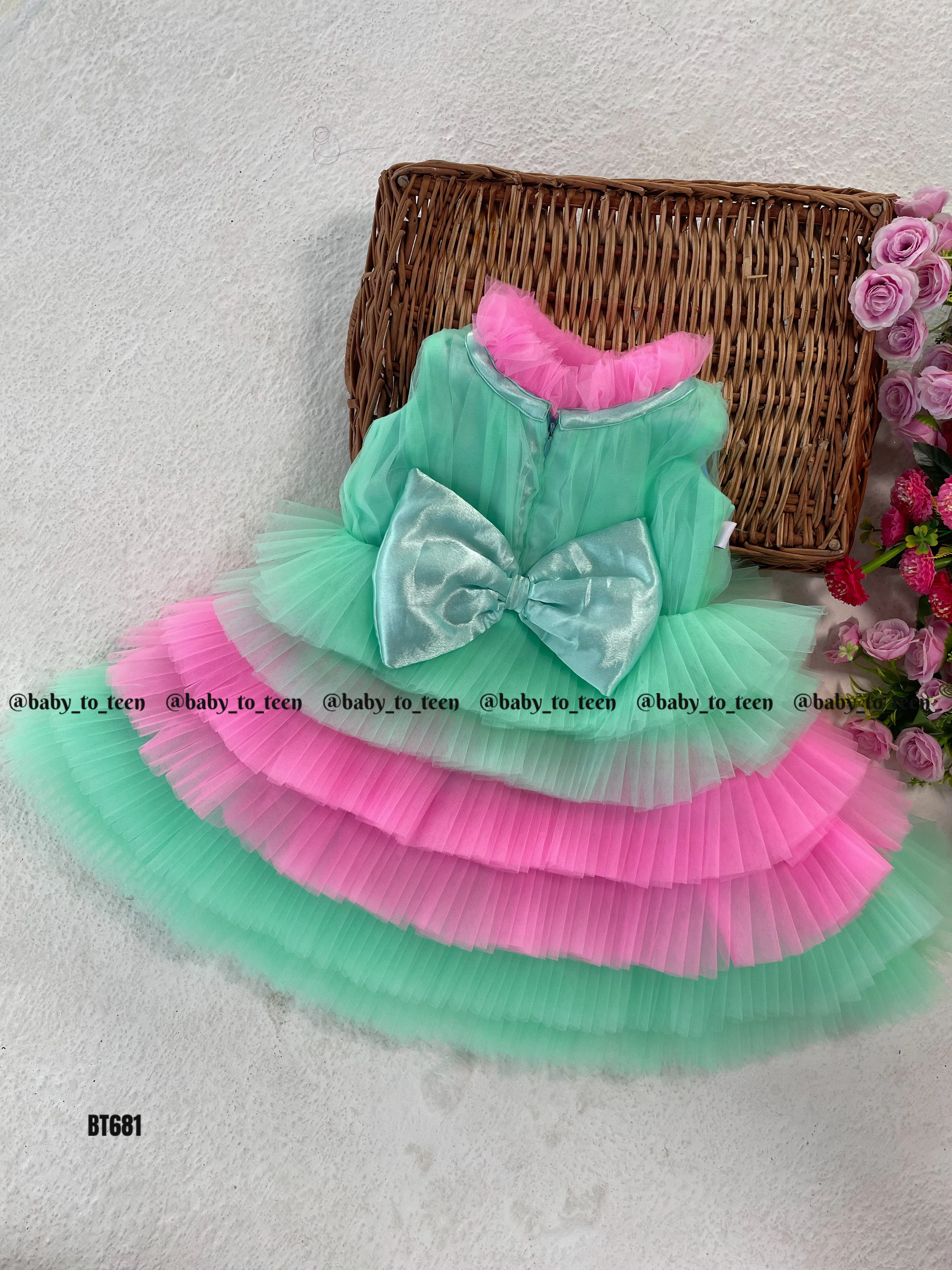 BT681 Pastel Tiers of Joy  Spring Delight Collection