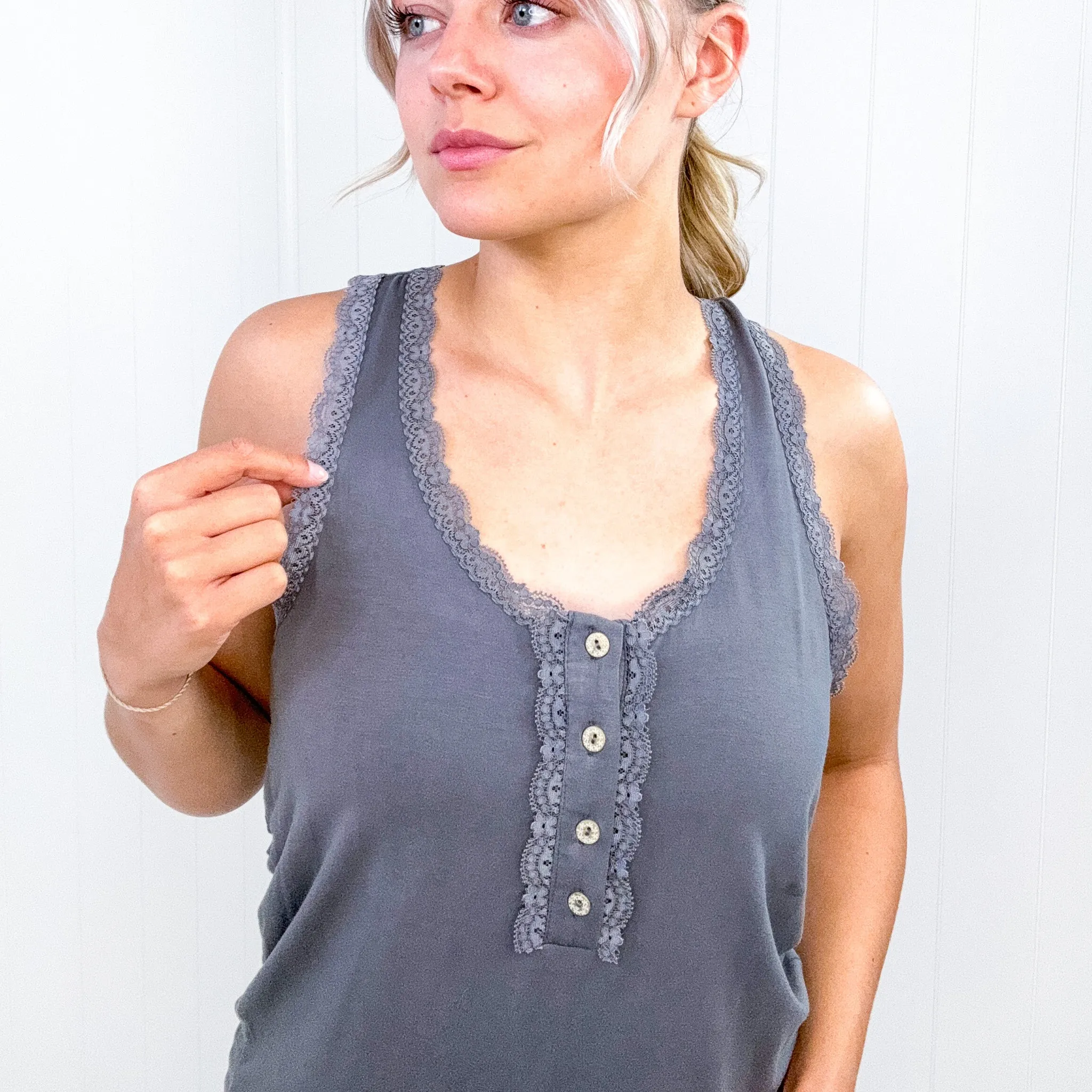 Pol Lace Keyhole Open Back Tank Top in 4 colors