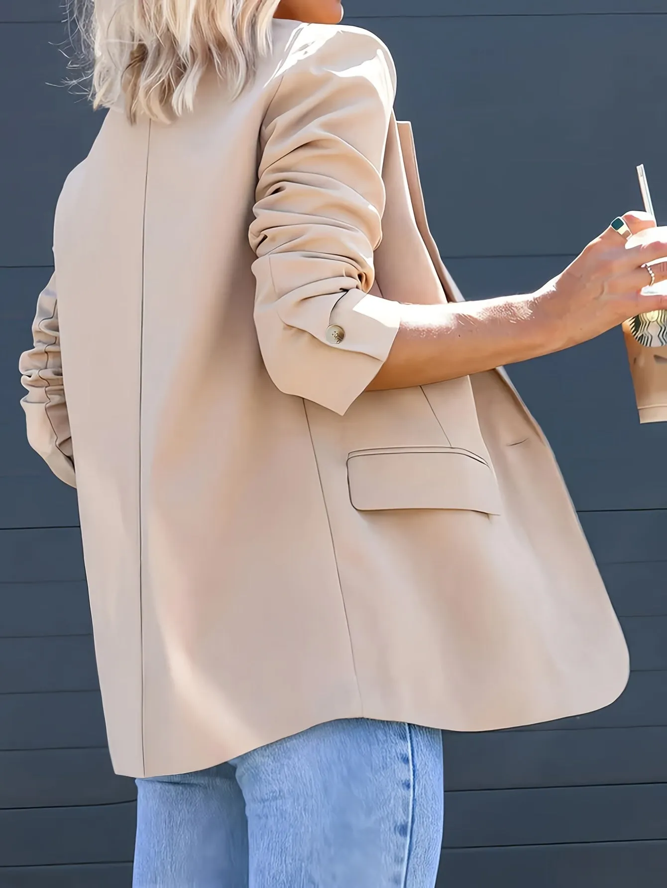 Women's Elegant Business Blazer with Button Closure | Ideal for All Seasons